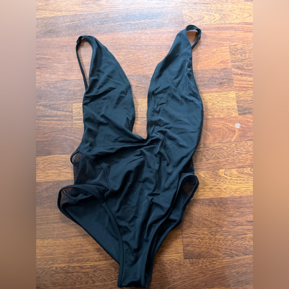 Top shop black one piece women’s swimsuit